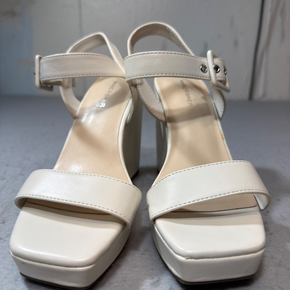 Marc Fisher Wedge Sandals Women 7.5M Cream Square Toe Platform Buckle Strap Shoe